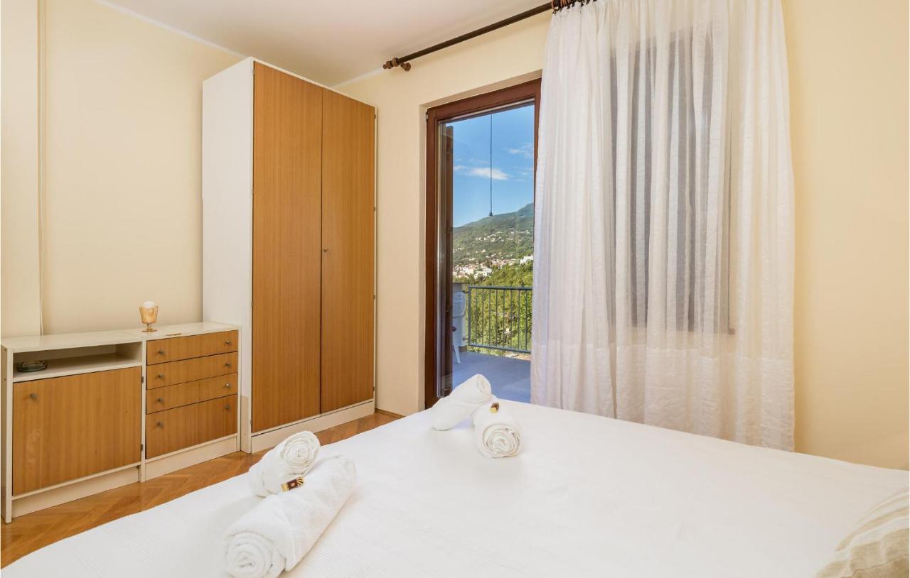 4 Bedroom Nice Apartment In โอปาติยา ภายนอก รูปภาพ